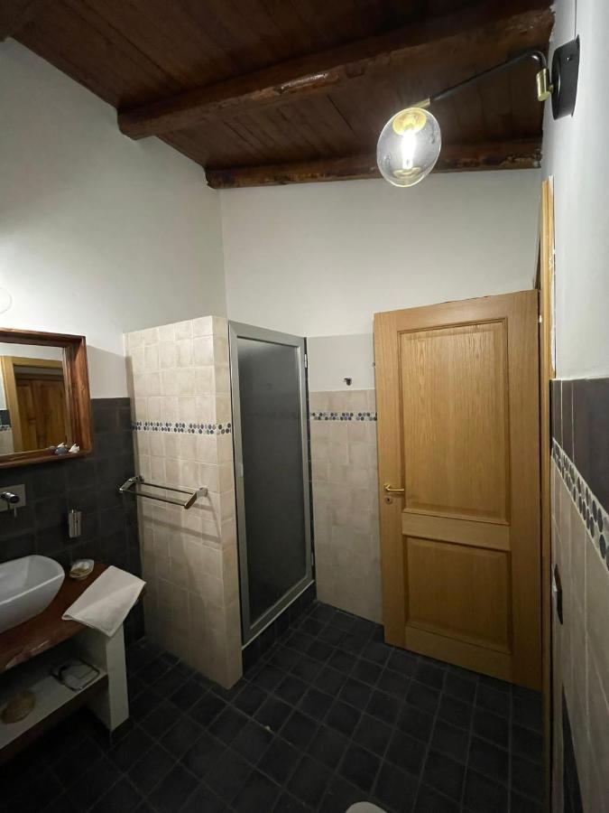 Guest House Le Ginestre Dell'Etna Belpasso Eksteriør bilde